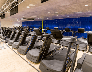 Academia BlueFit Hélio Pellegrino em Moema