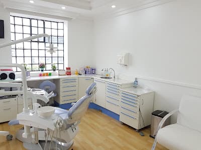 Dra. Márcia Félix - Sorrimais odontologia em Tatuapé